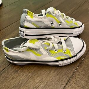 Converse Kids Low Top Sneakers in White, Gray & Neon Yellow